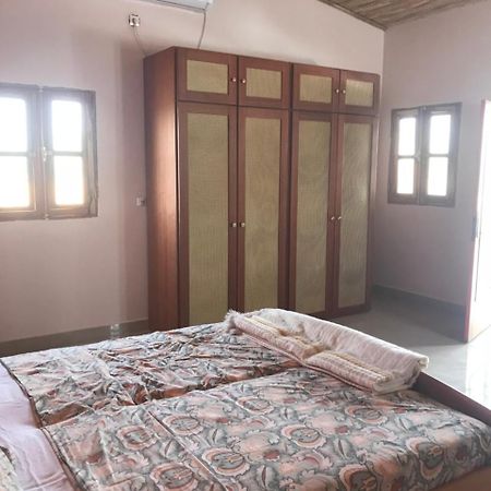 Auberge La Praline Toubakouta Buitenkant foto