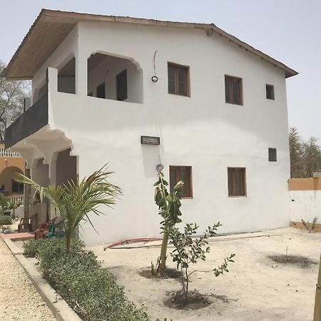 Auberge La Praline Toubakouta Buitenkant foto