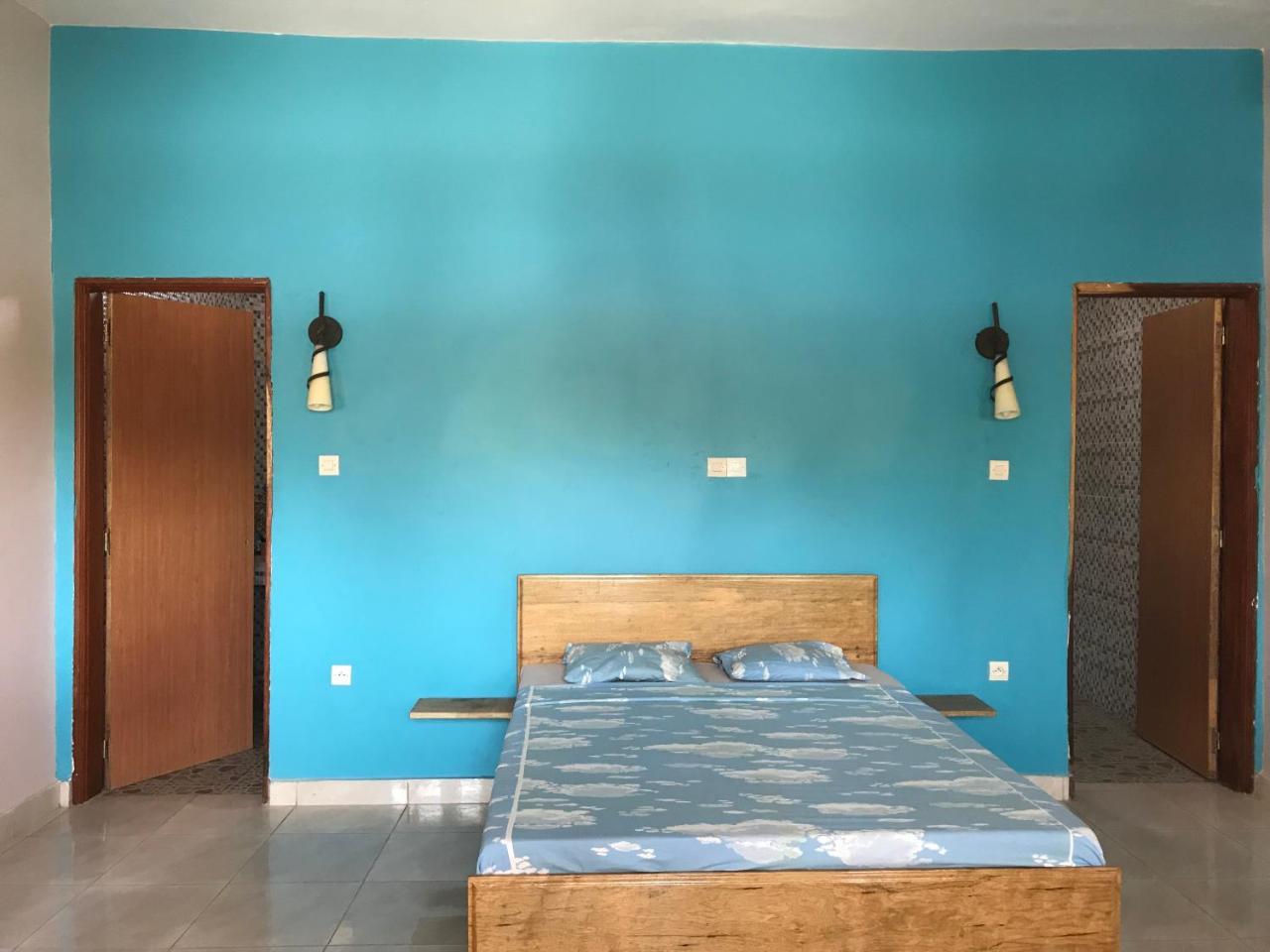 Auberge La Praline Toubakouta Buitenkant foto
